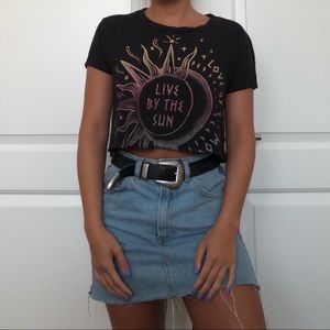 Sun/moon cropped tee